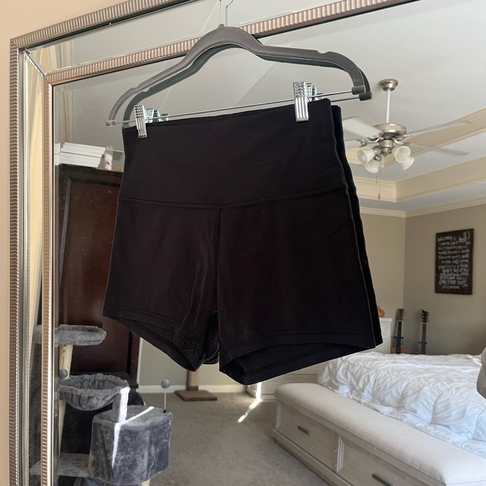 Lululemon wunder train high rise short 4”